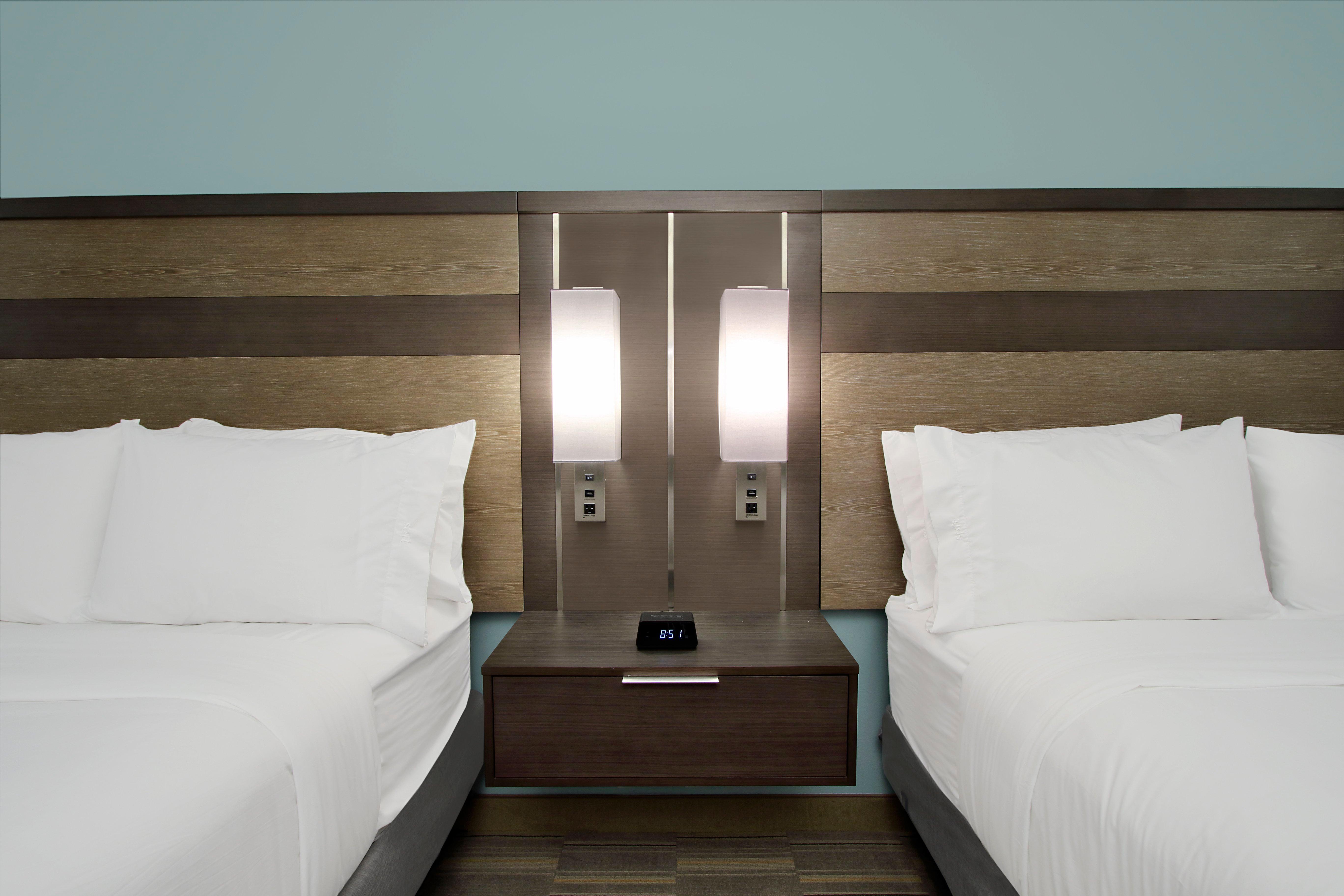 Holiday Inn Express & Suites - Lake Charles South Casino Area By Ihg Exterior photo